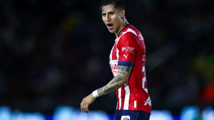 Afición Rojiblanca celebra posible salida de Ángel Zaldívar de Chivas