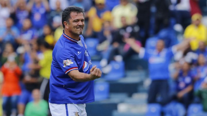 ¡El ídolo de Cruz Azul! Carlos Hermosillo DEFIENDE al Club América y sus polémicas con el arbitraje