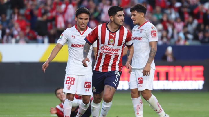 Video | 'Pocho' Guzmán DEVUELVE la victoria momentánea a Chivas ante Toluca