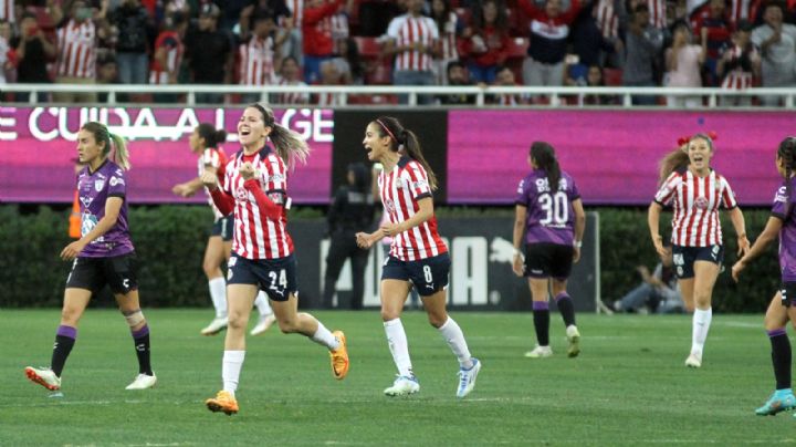 Oficial | Alicia Cervantes REGRESA a la convocatoria de Chivas Femenil