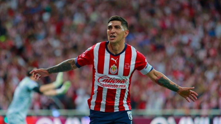 ¿Qué EQUIPOS de la Liga MX estarían interesados en el ‘Pocho’ Guzmán si DEJA Chivas?