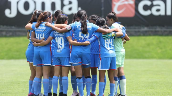 Cruz Azul, recuerdas que tienes equipo Femenil ¿verdad?