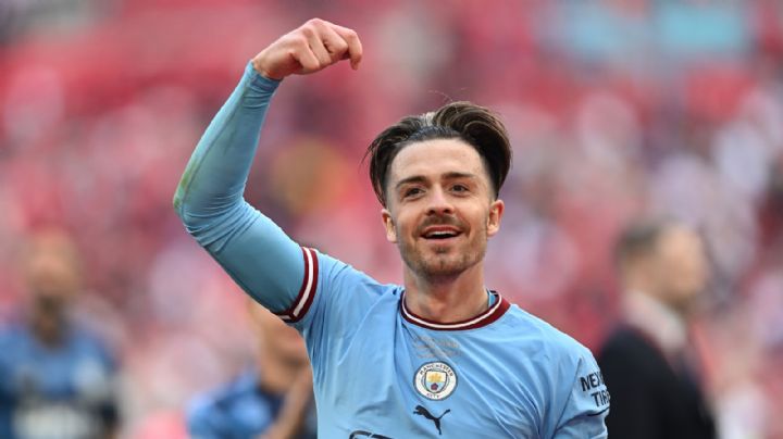 Jack Grealish tiene GRANDIOSO GESTO con aficionado de su eterno rival