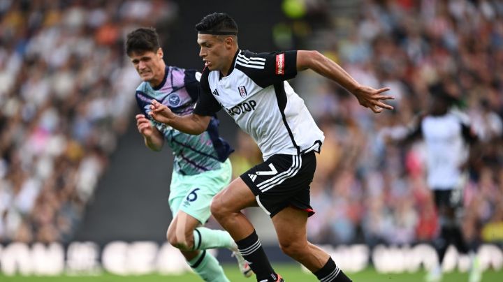 Derrota del Fulham frente al Brentford con Raúl Jiménez como titular