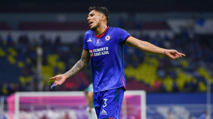 ¿Qué pasó? Carlos Salcedo sigue SIN APARECER en el 11 titular de Cruz Azul