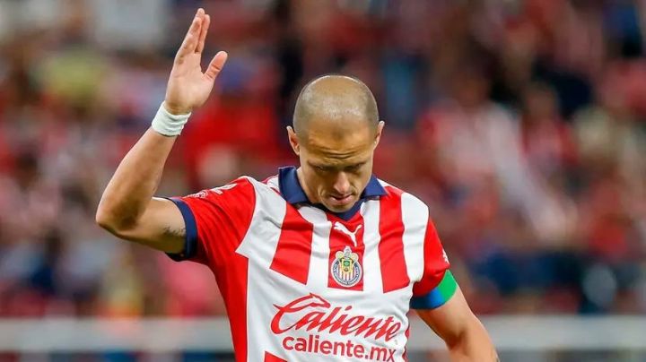 ‘Chicharito' Hernández tiene GRAN DETALLE con sus compañeros en Chivas